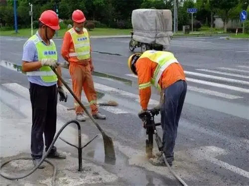 感城镇地基下沉注浆